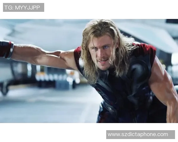 法国足球明星雷神的传奇之路与辉煌成就解析