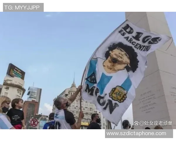 足球明星不幸遇难震惊全球球迷引发广泛哀悼与追忆